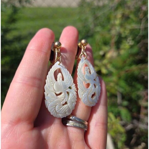 Intricate Carved Mother of Pearl Phoenix Bird Clip On Earrings 12k Gold Fill - Picture 5 of 11